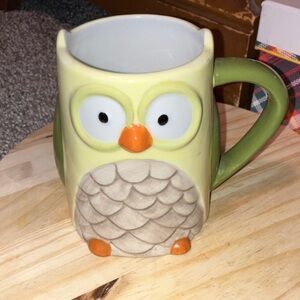 Tag Owl Mug - Yellow and Green